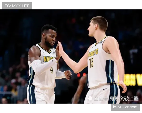 奇·亚当斯助球队逆转传奇，状态回暖迎来巅峰表现