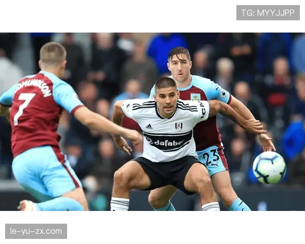 伯恩利战术调整显成效，中路渗透成取胜关键