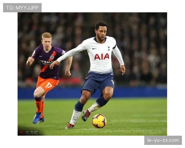 穆萨赛场表现稳健如磐，球队状态节节攀升引关注