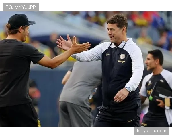 切尔西防线磨合问题显现，对赛季稳定性形成制约，后续表现面临考验